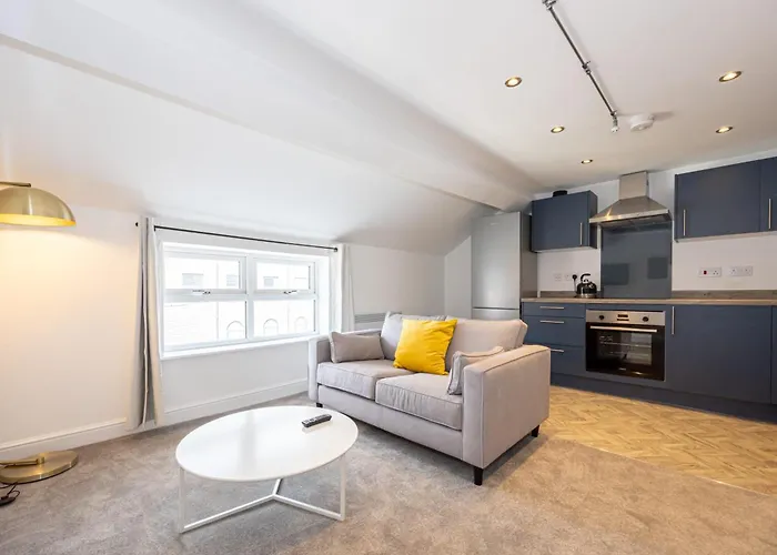 Beautiful 1 Bed 20Mins To Central Manchester