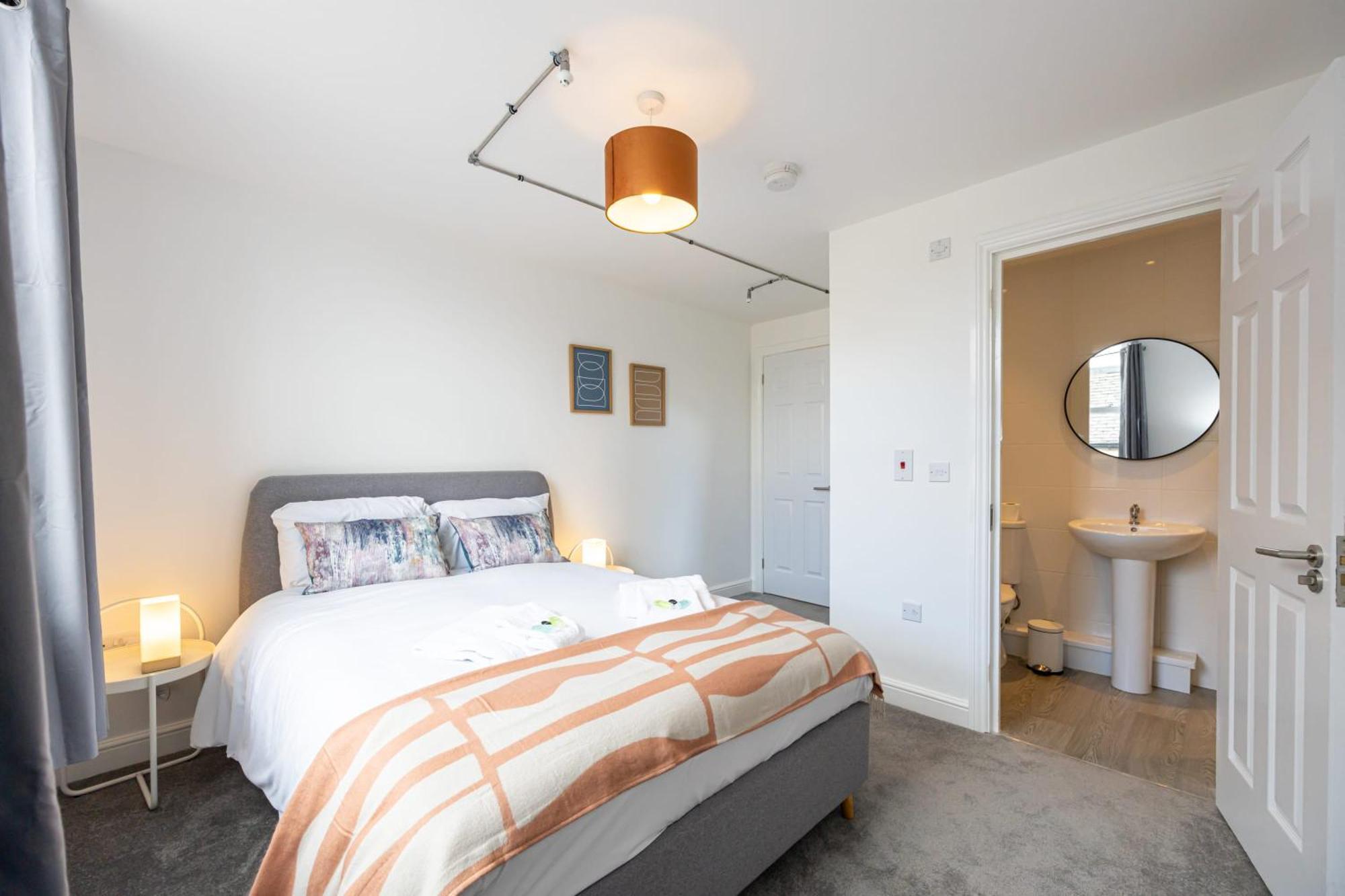 Beautiful 1 Bed 20mins To Manchester *