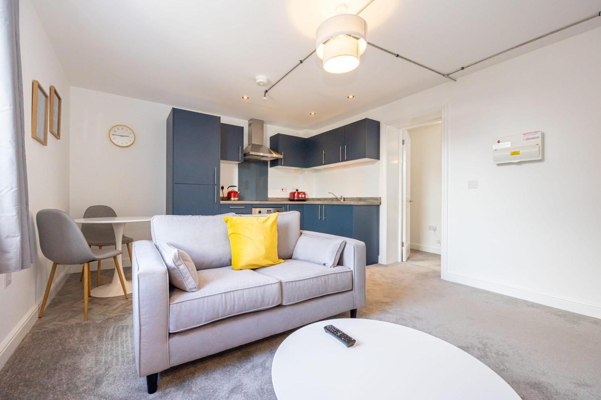 Beautiful 1 Bed 20mins To Manchester *