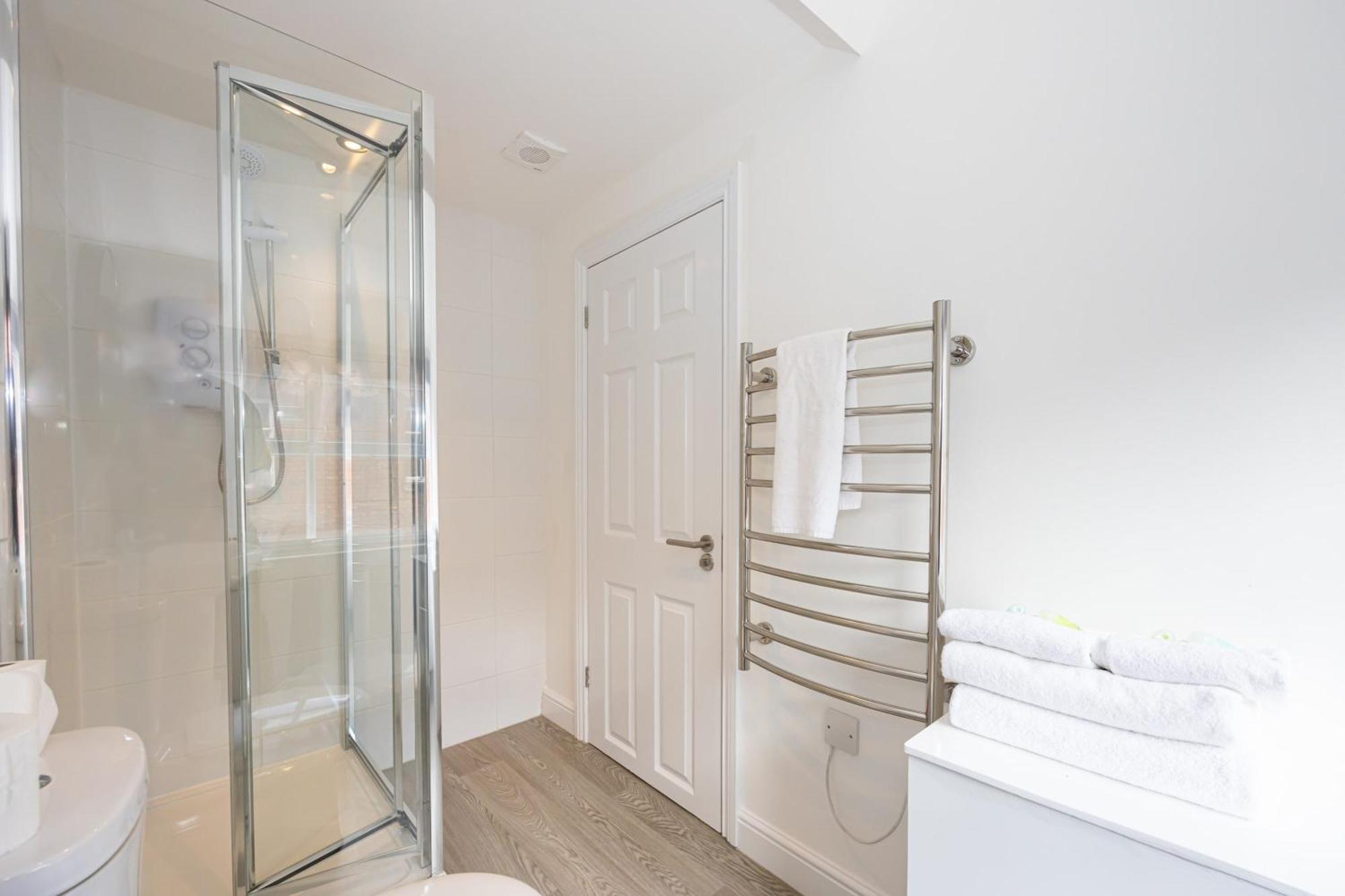 Apartment Beautiful 1 Bed 20mins To Manchester *