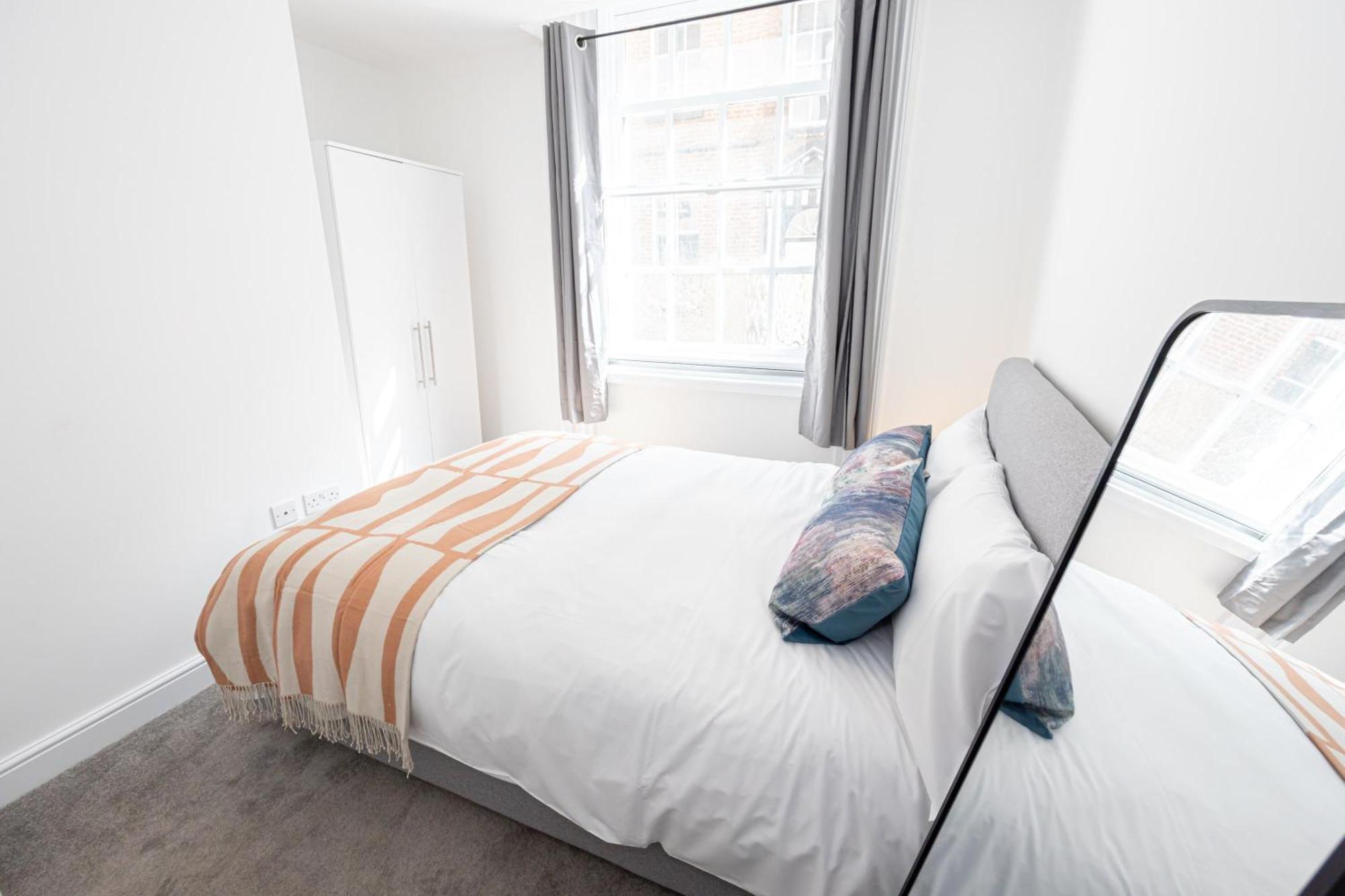 Beautiful 1 Bed 20mins To Manchester Bolton