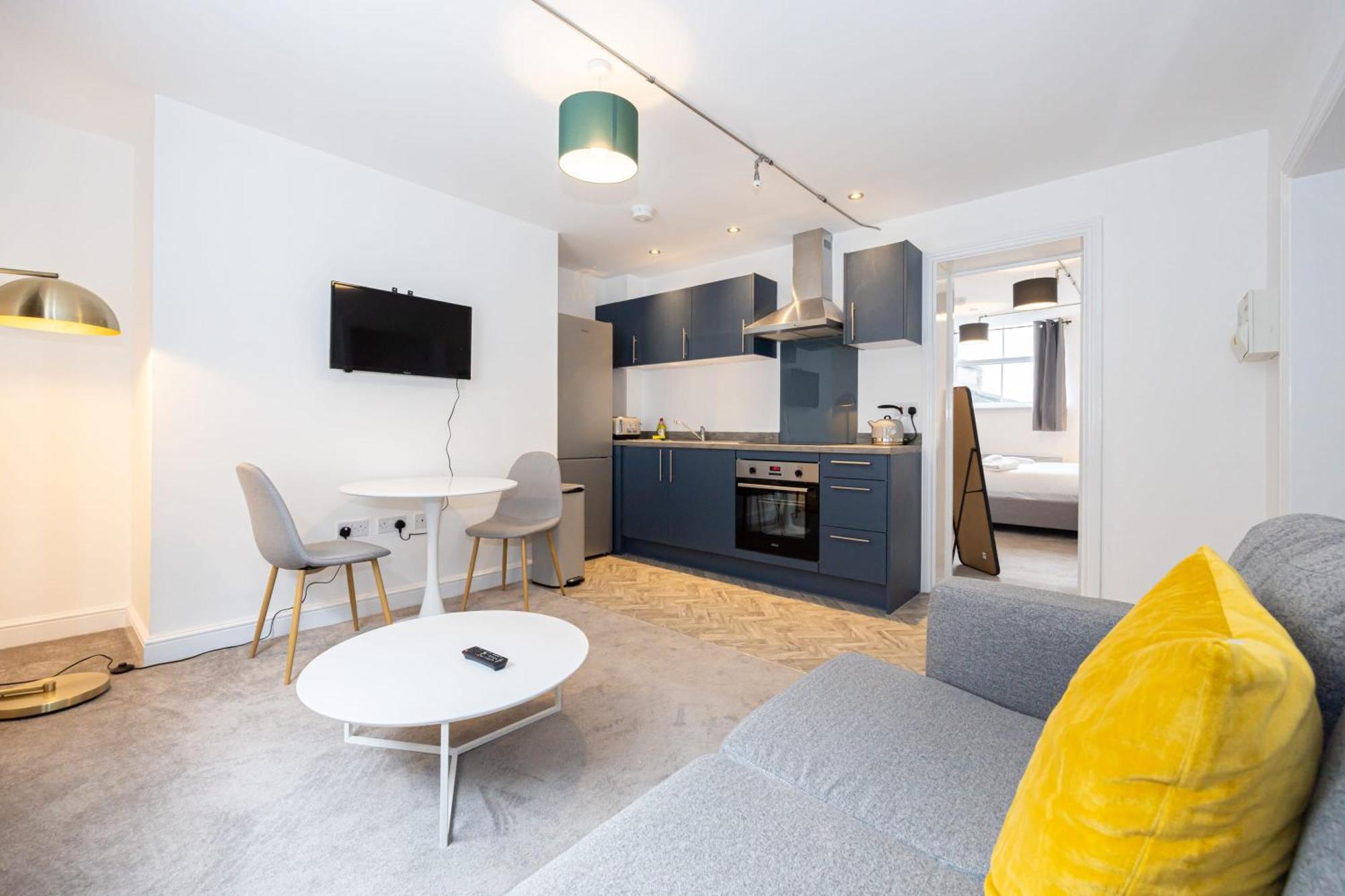 Beautiful 1 Bed 20mins To Manchester *